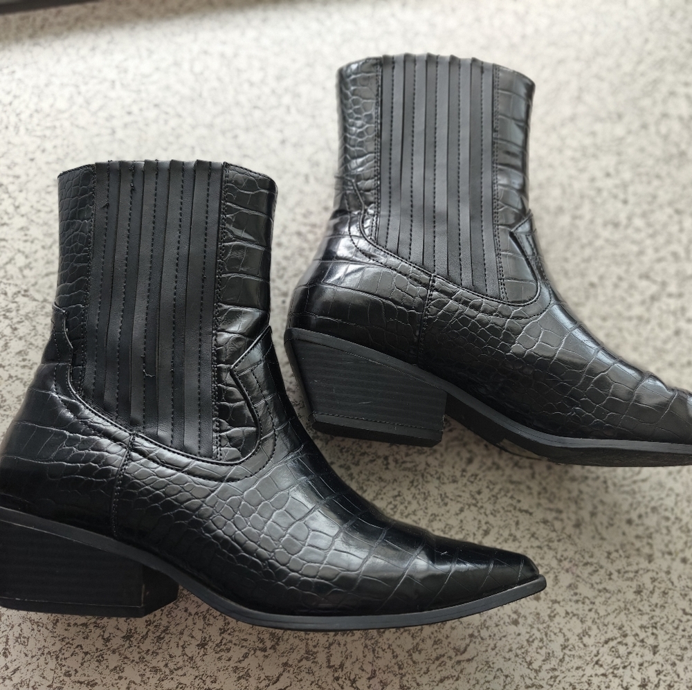 Black Croc Point Toe Low Block Heel Western Ankle Boots 9US PLT Punk